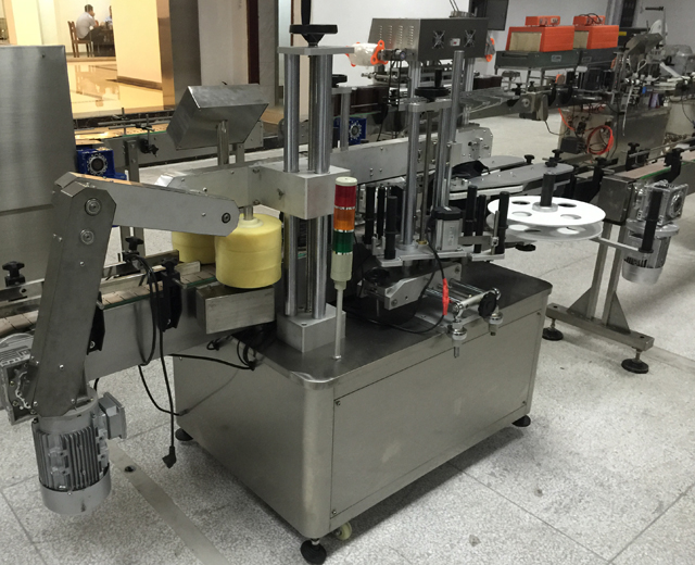 близки снимки за машини за етикетиране.jpg