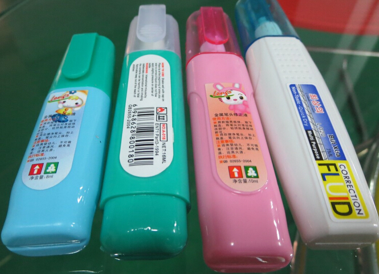 Машина за етикетиране на пластмасови торбички с чучур Полуавтоматична за плоска повърхност