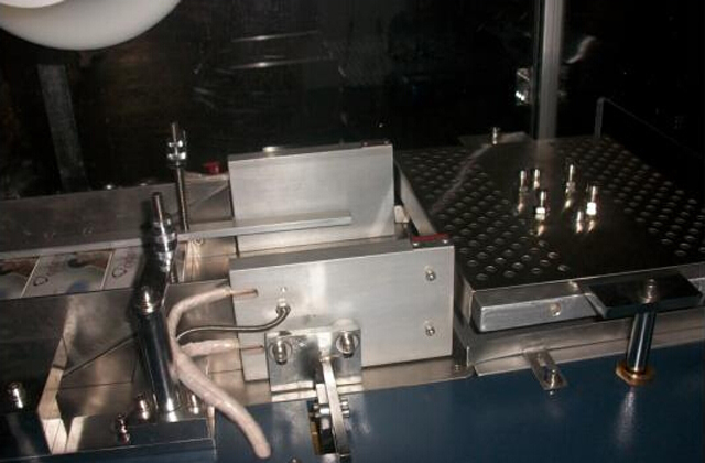 захранване на филм на серворния двигател.jpg