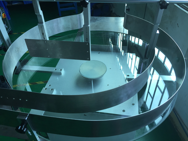 за кръгли бутилки turntable.jpg