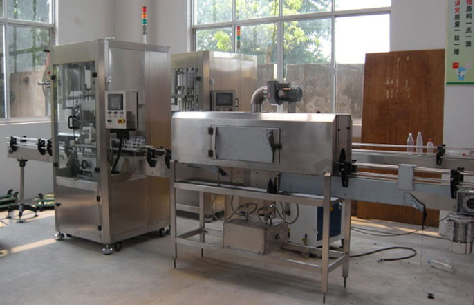 sleeve labeler equipments sleeve-labelling-4.jpg