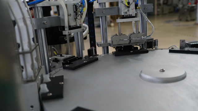 дюзи за пълнене затвори shot.jpg