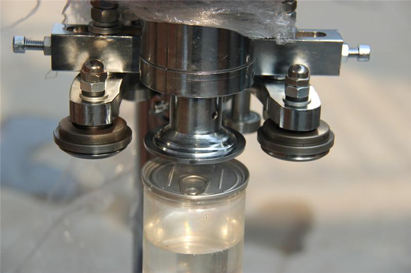 оборудване за запечатване на консерви.jpg