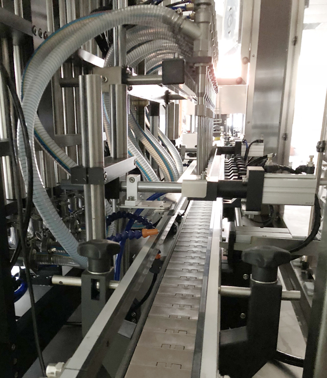 автоматична пълначна машина.JPG