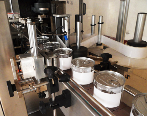 can sealing automated production line автоматична машина за запечатване на кутии.jpg