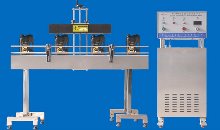 automatic induction sealing machines индукционна машина за запечатване линейна автоматична, оборудвана с капачка