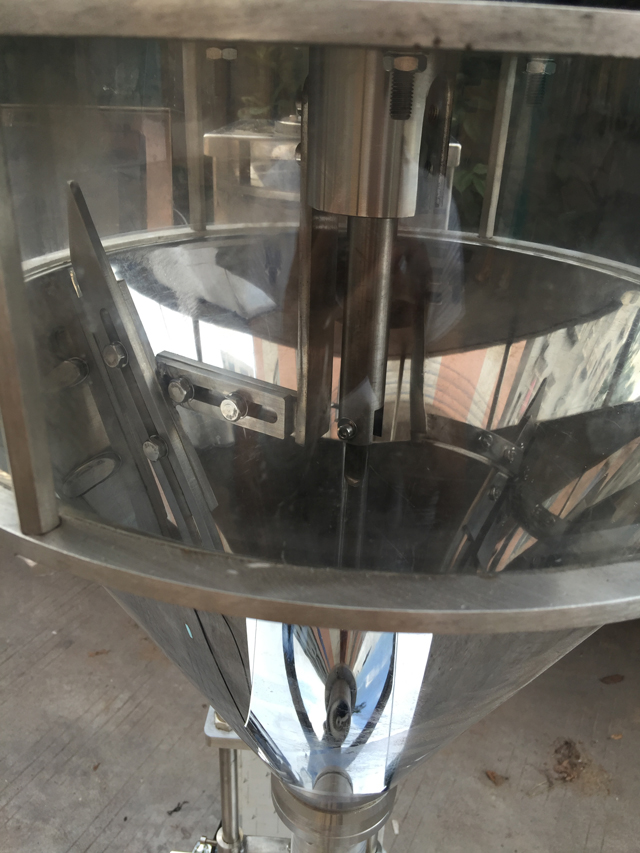 нова машина за пълнене на прах (1).jpg