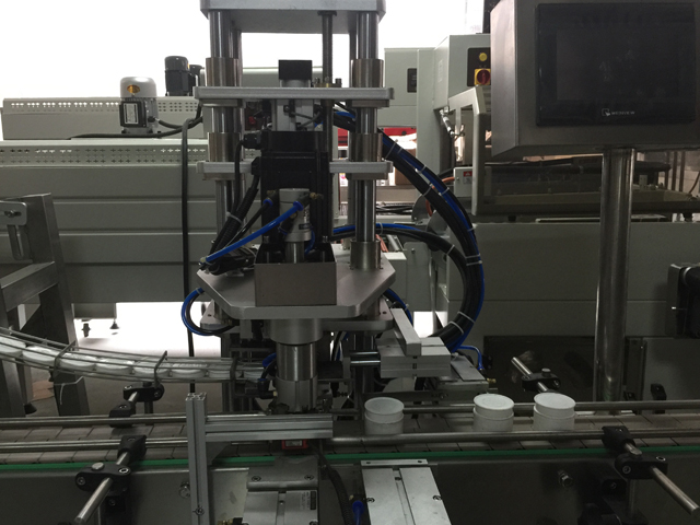 машина за запечатване на буркани.jpg