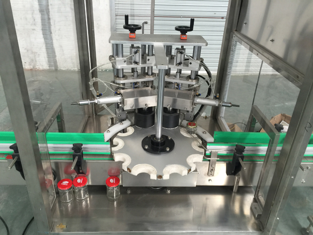 капачки вакуумно затваряне с автоматична система.jpg