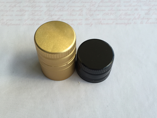 screw caps метални капачки.jpg