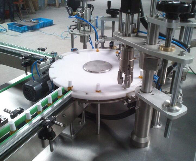 капачка на дюзата за пълнене.jpg