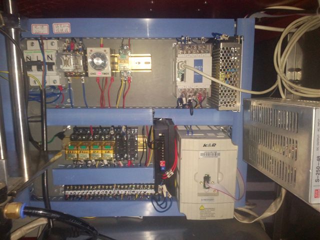 relays for filling sealing machines ОТ ВЪТРЕШНОСТ алуминиеви тръби пълнеж запечатващи машини.jpg