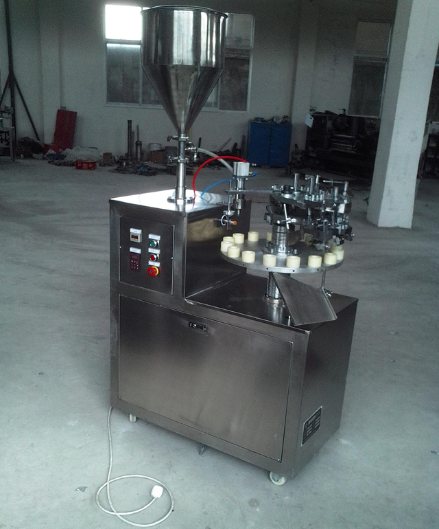 semi automatic filler sealer equipment алуминиеви тръби за пълнене запечатващи машини.jpg