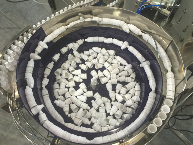 вибратор за д течно пълнене.jpg