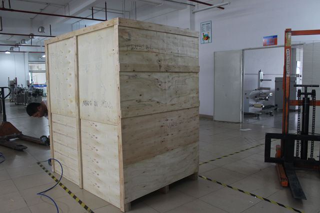 дървена кутия опаковка за хоризонтално етикетиране (3).JPG