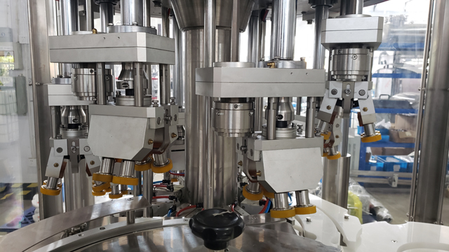 8 heas винт cappping.jpg