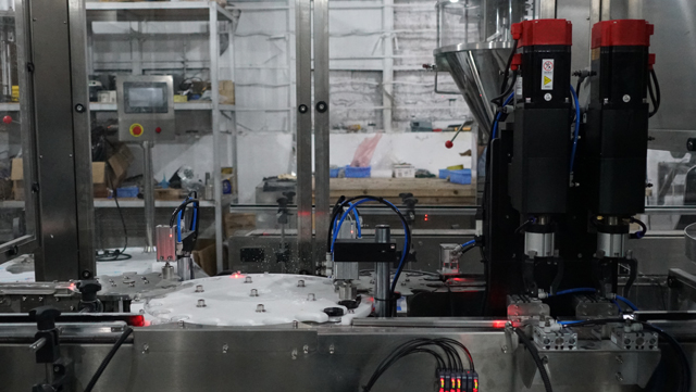 машина за затваряне.JPG