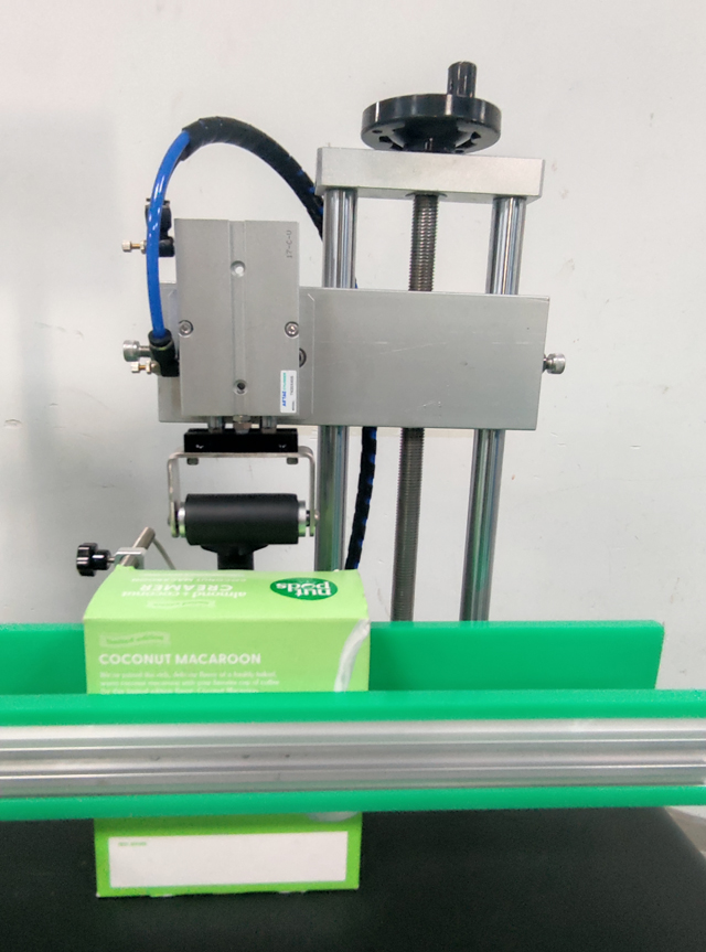 подробности за стикер labeller.jpg