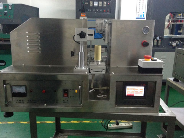 ultrasonic tube sealing equipment ултразвукова машина за запечатване на тръби.jpg