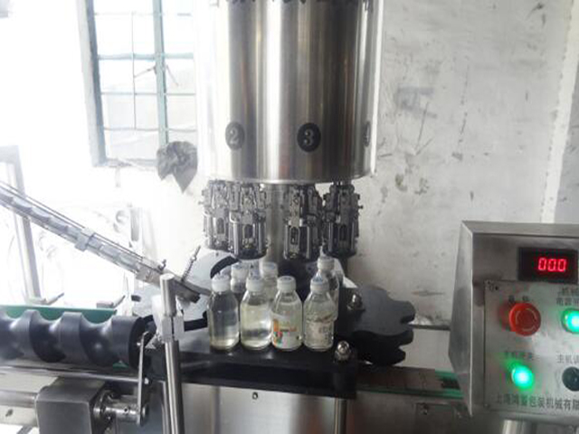 вътре ropp capping machinery.jpg