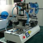 Пневматична машина за етикетиране на плоски квадратни кръгли бутилки с кодер