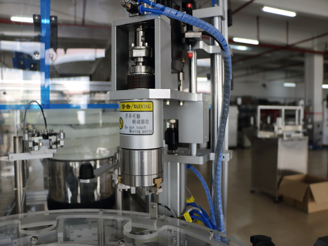 Затваряща глава ЗА ВИНТОВА ЗАПУСКА.jpg