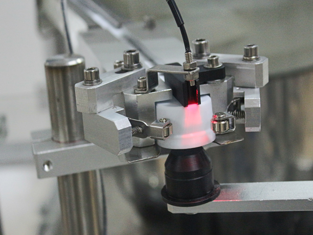 Машинно затваряне в подробности.jpg