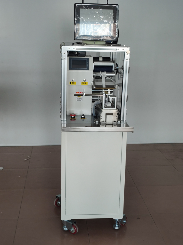 VKPAK ЕТИКЕТИРАЩА тел с принтер QR.jpg