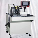 Полуавтоматичен захранващ кабел Кабел Тел Стикер Машина за етикетиране на знамена