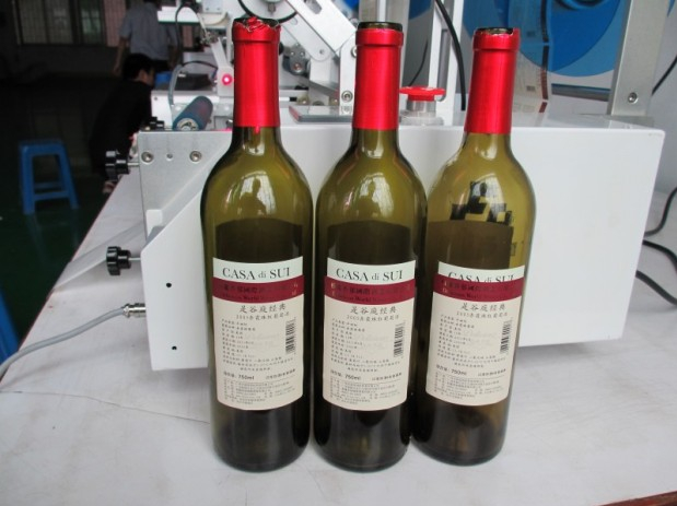 red wine bottles бутилки червено вино.jpg