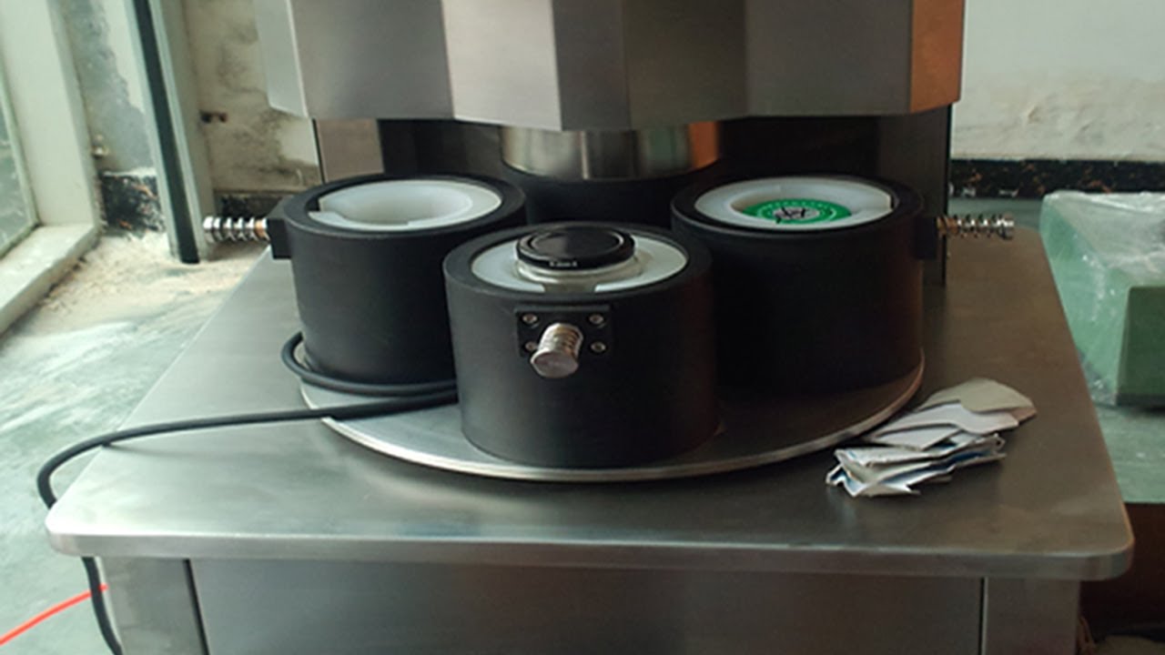 four heads vacuum capping machine semi automatic ръководство за вакуумно затваряне.jpg