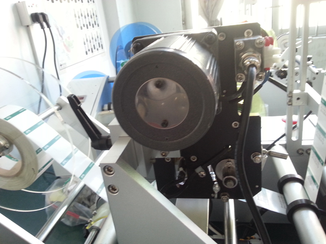 за eran полуавтоматична машина за етикетиране на тръби спринцовка с