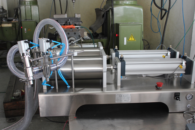 двойни глави filler.jpg